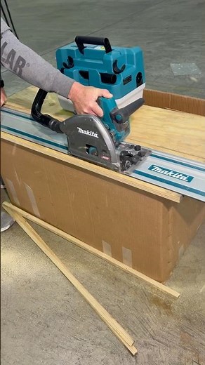 Makita XGT 40V Max Tracksaw and Extractor, paired seamlessly with AWS for wireless dust vac control