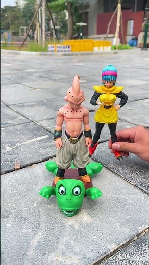😂🐢 “Bulma, Vegeta & Majin Buu Fight Over the Blue Turtle!