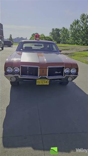 Winkler Police Chief Restores a 1972 Cutlass Supreme | Vintage Cruiser Tribute