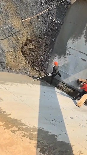 Sand loading | Unclogging drains