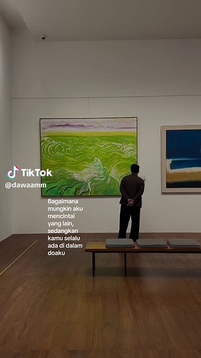Bagaimana Mungkin Aku Mencintai Orang Lain Sedangkan Kamu Selalu Ada di Doaku