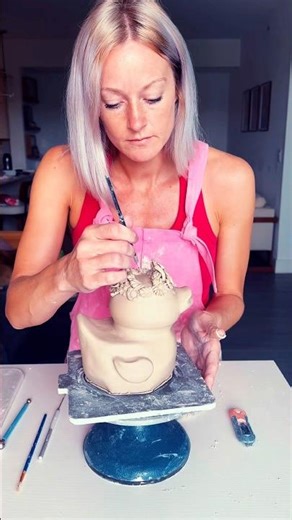 Ceramic Artist Vlog | Make a ceramic duck with me #ceramicartist #ceramicart #pottery #potterystudio