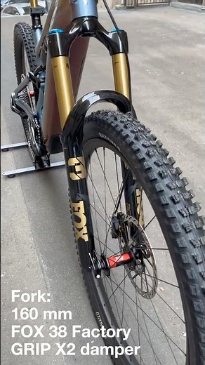 Suspensions: S-Works Turbo Levo 4 eMTB #ridefox #specialized #PascalRIDE