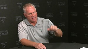 45 reactions | There’s more than one way to make mulch. Tune in to hear yellow iron experts discuss the advantages of different equipment — including low speed shredders and high speed grinders. Certain equipment is only available in select regions. | Vermeer Environmental | Facebook