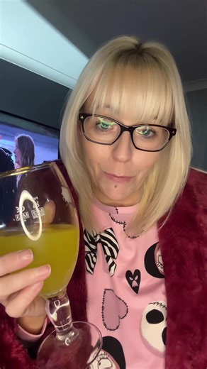 Merry Christmas 🎅🏼 everyone hope Santa was good to you all! #spoilers⚠️ #soapspoilers #emmerdale #soapopera #thesoaplady @Emmerdale