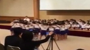 Young pupils galvanise classmate to FINALLY leap over vault