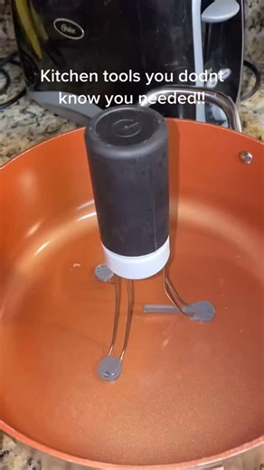 2.1K views | A beautiful kitchen inspires beautiful meals. Soft lighting, clean surfaces, and elegant tools set the tone for creativity and flavour ‍ Upgrade your kitchen, upgrade your entire cooking experience.  Comment your favourite dish to cook! #CulinaryRoyalty #KitchenEssentials #KitchenChampion #CookingConnoisseurs | Kitchen Kings | Facebook