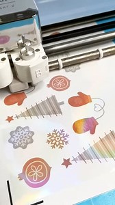 Making custom cups with A-SUB glossy sticker paper! 👉Sticker paper: https://bit.ly/41F1QNb 👉Free Design:https://bit.ly/4hY6uvn #creatorsearchinsights #asubpaper #diy #asub #stickerpaper #stickers #customcups #customcup #cupstickers #hacks | A-SUB