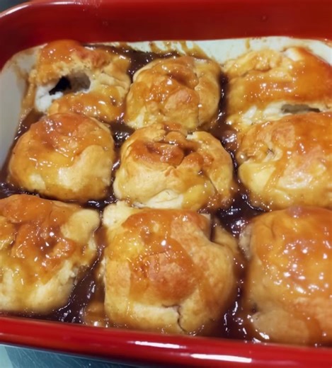 "The best apple dumpling you’ll ever eat. A must make every Fall! The sauce is so sticky sweet...DELICIOUS!" Recipe in First (c.o.m.m.e.n.t ). | Low Recipes