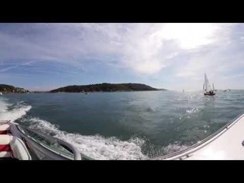 Formula SR1 272 powered by twin M57 BMW diesels going 55MPH