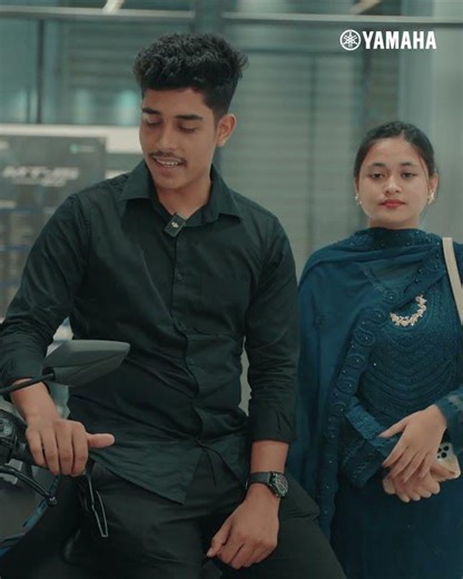 Student Reviews Yamaha FZ-S FI Hybrid | Smart, Smooth & Futuristic