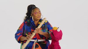69K views · 4.2K reactions | The one and only cookie flute for the one and only, Lizzo! Your furry friends love you! ❤️ | Sesame Street | Facebook