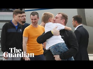 Released prisoners met by family after Ukraine-Russia exchange