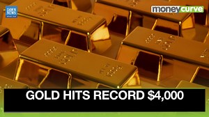 Gold Prices Surge Past $4,000 Amid US Shutdown Fears | Dawn News English