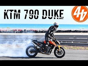 KTM 790 Duke Review | Road + Track Test