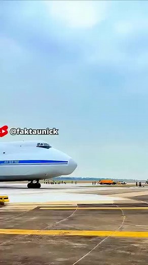 Air Cargo #antonov #cargo #pesawat