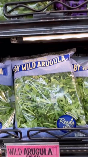 ARUGULA is a powerhouse! I eat her almost everyday! She’s easy to incorporate into your diet, and budget- friendly! This is my favorite meal prep recipe using arugula! ☺️RECIPE 🛒Ingredients ✅1 2 cup dry | Cooking For Peanuts