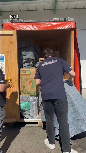 Five Spooky Moving Mistakes to Avoid | Moving Help #movingtips #happyhalloween