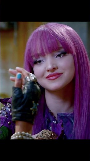 🎬 Descendants 2 – The Epic Showdown: Mal vs Uma ⚡👑🐙