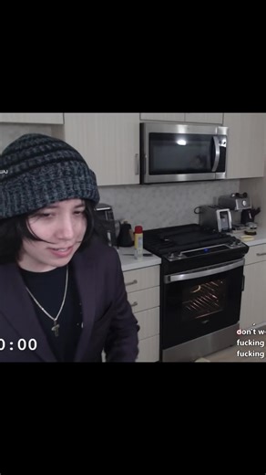 Revelación de cabello de Quackity y amistad en el camino