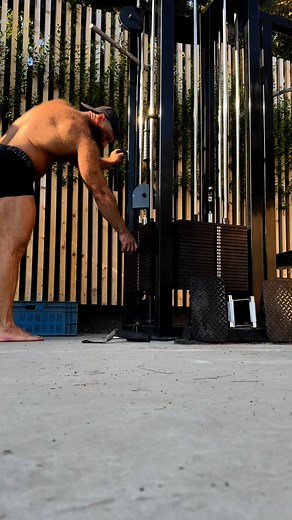 Street workout #caveman #yurisavage #yuritolochko | Yuri Tolochko