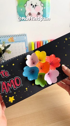 Easy folding card for gift giving #cards #crafts #love