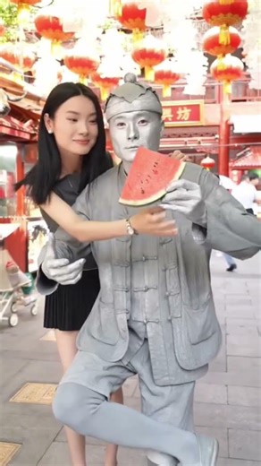 मम्मी ने तरबूज खा ली🍭😍~ mini wood toy-woodworking art skill/wood hand #shorts #candy