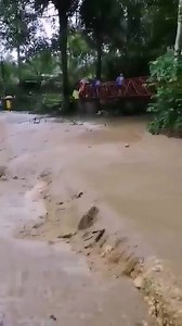 6.2K views · 72 reactions | LOOK: Baha sa Barangay Lucob, Calape tungod sa kusog nga ulan gumikan sa bagyong Lannie. Courtesy: Calape Police Station | Bohol Island News | Facebook