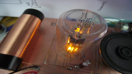 用555集成电路做的AM收音机