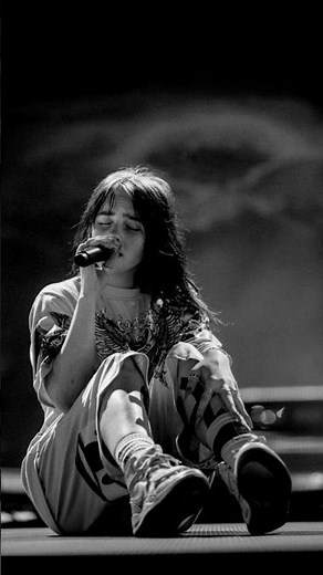 4K WALLPAPERS " BILLIE EILISH "
