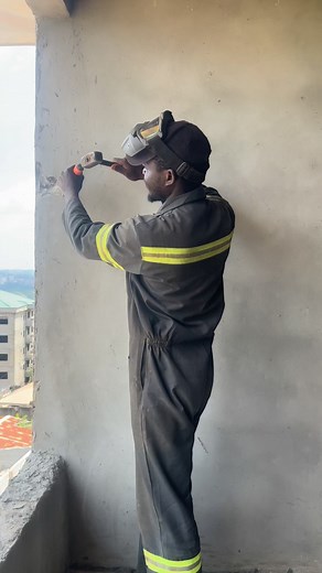 🤣🤣🤩🥰waaah reste même concentré nrr,j’étais captivé par le regard de la cameraman🤣 | Lucas Chiago