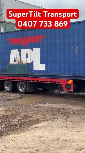 SuperTilt vs Sideloaders – Why We Need More Room to Drop a 40ft Container with a SuperTilt. Red Tow