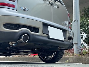 MINI R55 CooperS に 匠なマフラー ARQRAY Stainless Series - ALLZU Motorenbau : アルツモトーレンバウ
