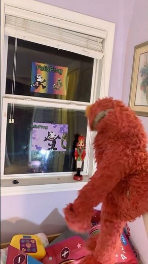 elmo world mr noodle about cats