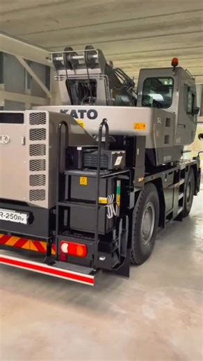 katocranes on Instagram: "🚨STOCK ALERT🚨 For decades the KATO 25 Ton City Crane has pioneered forward in the City Crane market and has been renowned for its Quality & reliability. This 2022 CR-250Rv offers a customer the latest Technology without having to invest in a Brand New Crane. One Owner from New Like New Condition. 10,888 Kilomtres 1,991 Superstructure Hours 29 Meter Main Boom 7.5 Ton Searcher Hook 5.3M -8.2m Fully Hydraulic Fly Jib Please call our Sales Team for further information Tel