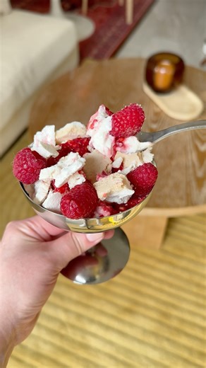 Crumbled Pavlova With Raspberries and Cream (Elegant Easy Desserts)