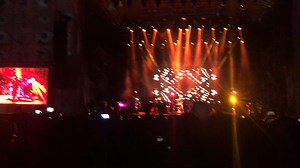 Grimes - Flesh Without Blood