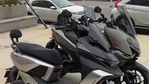 九号m5，升仕150x，落地价格相差不大。优缺点 九号m5 升仕150x