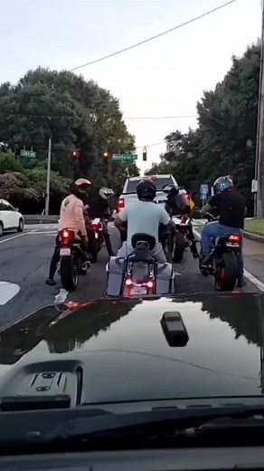 2.9M views · 24K reactions | We haven't recorded anything new sadly. But had to make a video with this voice over 藍. #motorcycle #harleydavidson #kawasaki #yamaha | Cristian Rendon Parra | Facebook