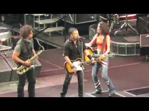 Bruce Springsteen at Sunrise Florida April 29, 2014 BB&T Center - Dancing In The Dark Dance With Fan