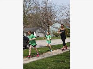 Girls on the Run Pairs Fitness and Fun for 3rd-8th Grade Girls