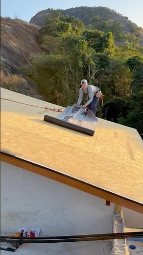 How to install asphalt shingle roofing, complete installation. #tips #roof #home #mason #construc...
