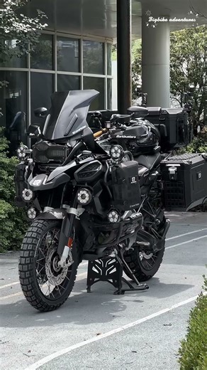 Full Accessories, Full Attitude: BMW R1250GS Cinematic Edit #bmwr1250gs #bmwgs #bikelife