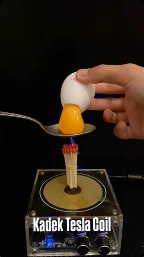 439K views · 2.7K reactions | Tesla Coil Experiment  EGG #teslacoil #experiment #musik #egg | Kadek Tesla Coil Experiment | Facebook
