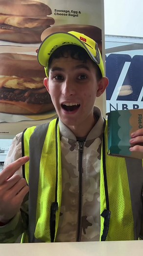 Day 16 of eating a Filet-O-Fish everyday @McDonald’s #fyp #mcdonalds #xyzbca #foryoupage #viral