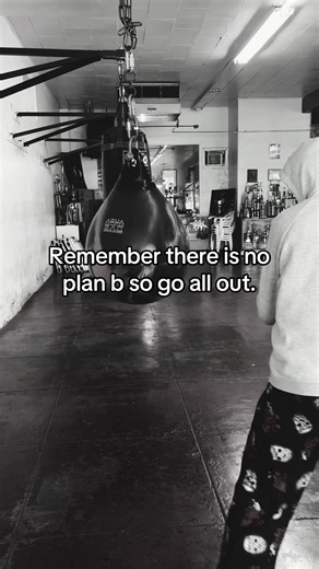 Go All Out in Boxing: No Plan B