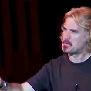 Billy on the days smoking in bars were allowed 🤣 | Billy Connolly Fans