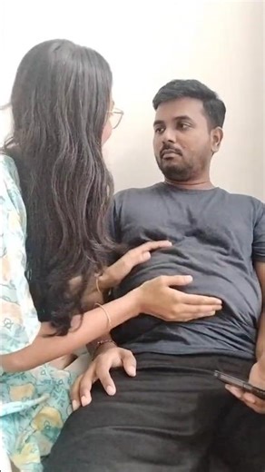 She Found The Secret To Going Viral 😂 #viralvideo #couplecomedy #funnycouple