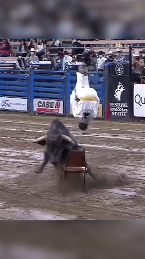 One of the best and bravest performances you could witness. 😳 #WranglerWestern | Wrangler Western