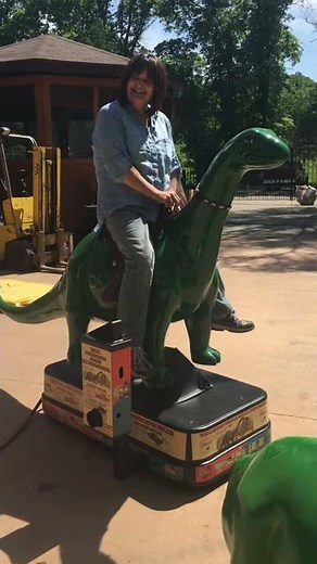 ONE OF A KIND CUSTOM FABRICATED SINCLAIR DINO COIN OPERATED KIDDIE RIDE / WORLD'S FAIR